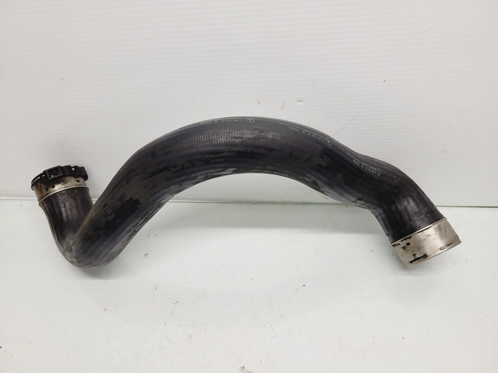 2012-2014 Mercedes C250 1.8L Right Turbo Intercooler Hose OEM A2045282682