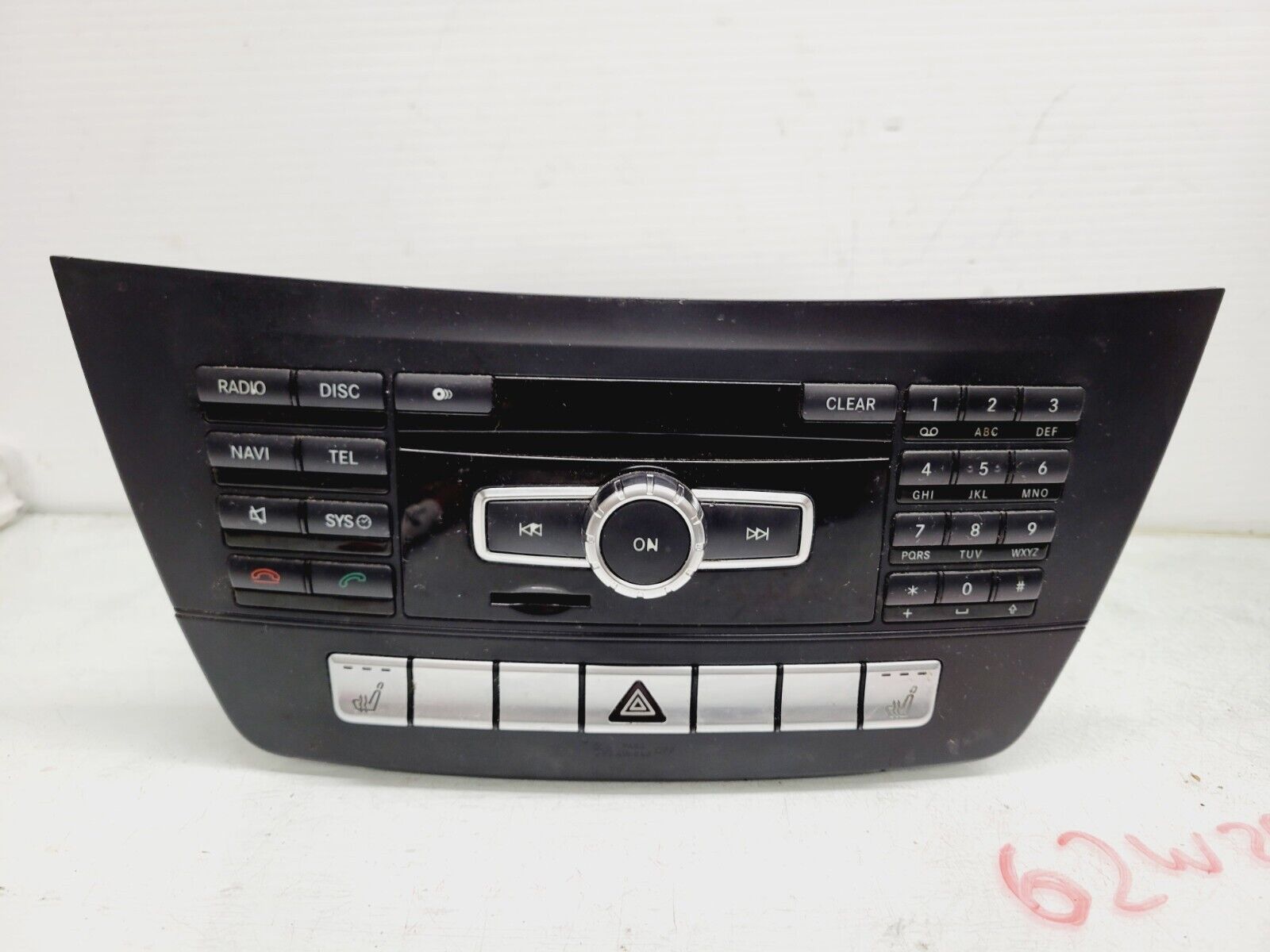 2012-2014 Mercedes C250 C350 C300 Navigation Radio Head Unit 2049008811