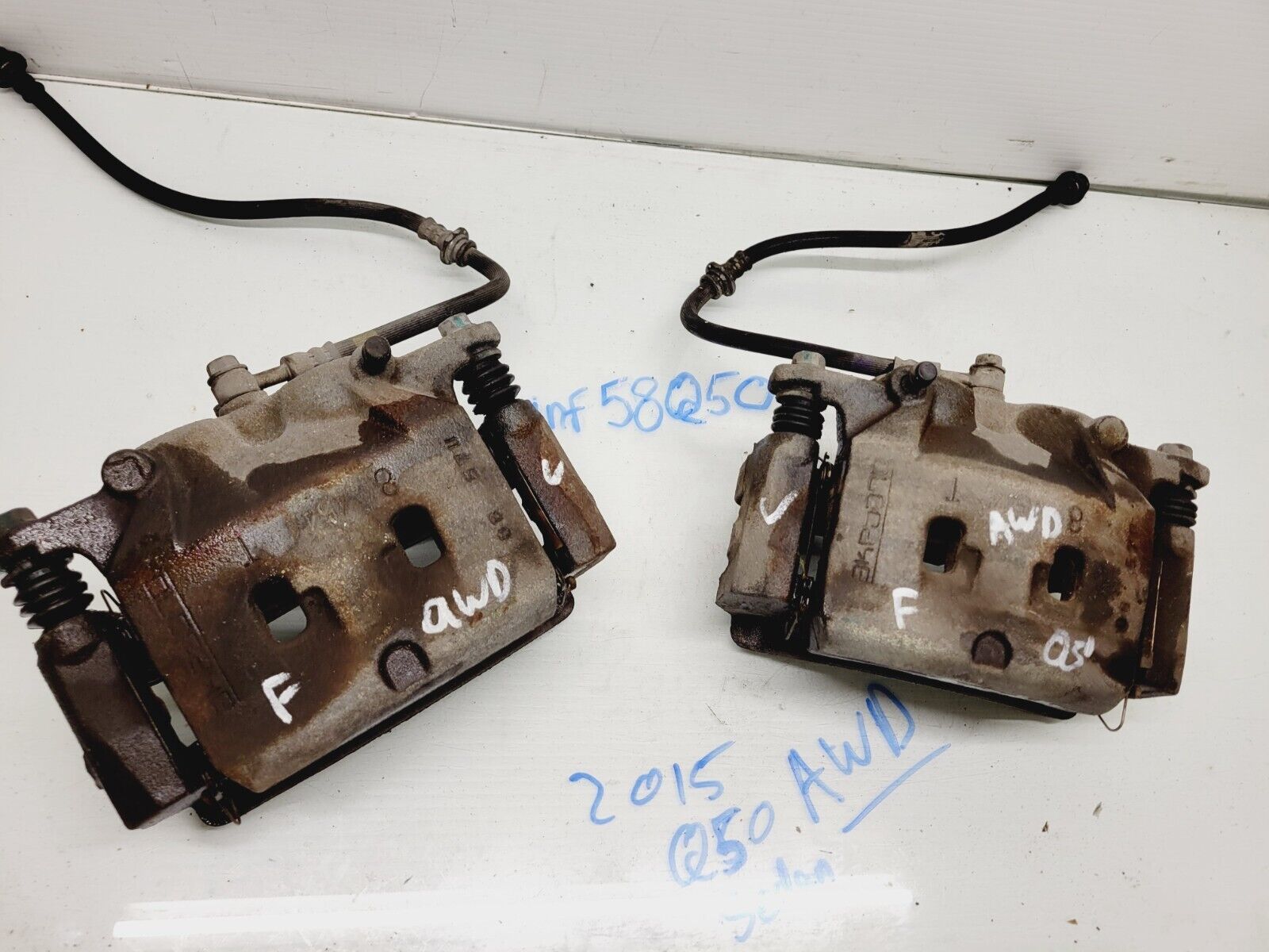 2014-2017 Infiniti Q50 Awd Sedan Right & Left Front Brake Calipers Pair Oem