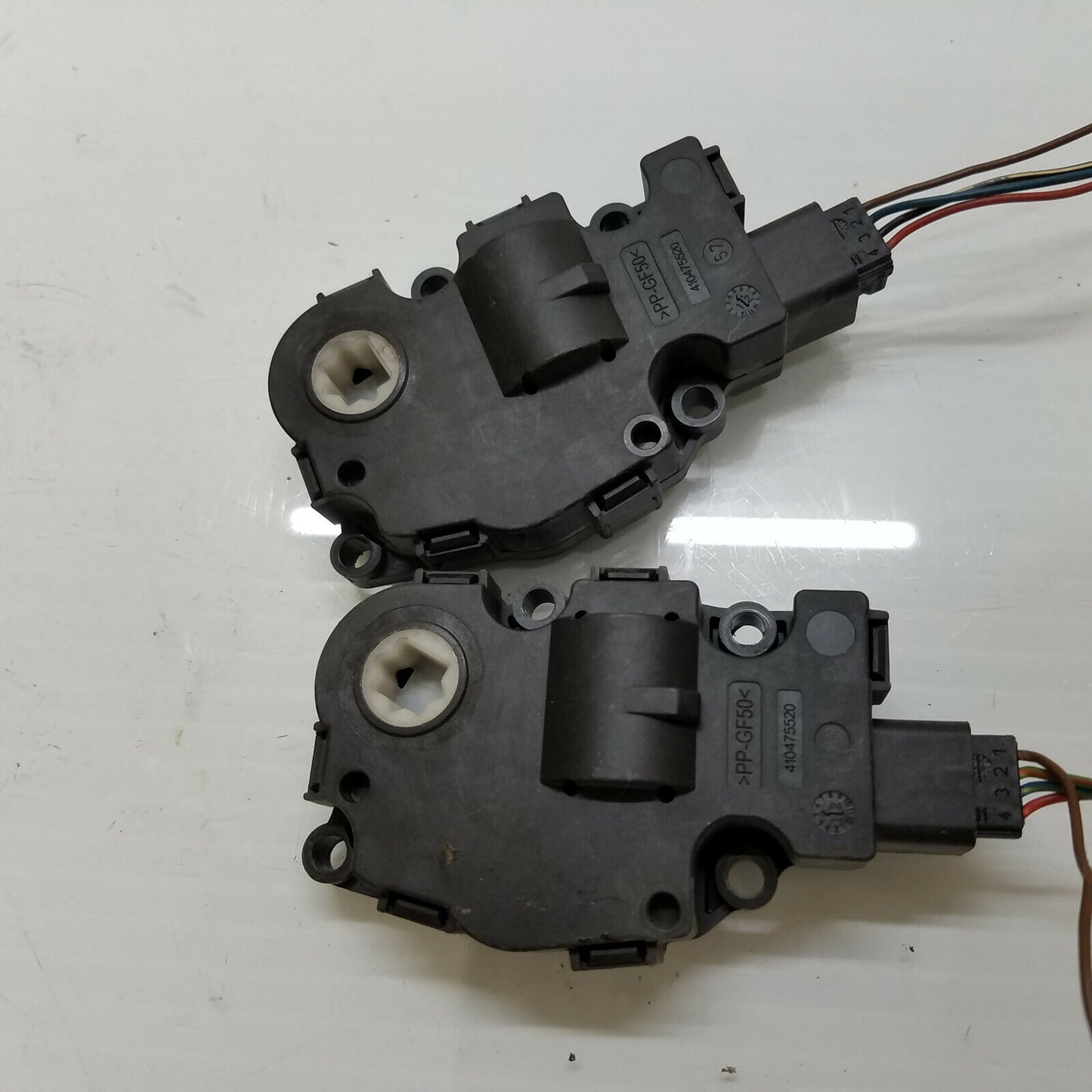 2011-2013 BMW 328I 335 E92 Coupe Ac Heater Blower Blend Door Actuators Pair Oem