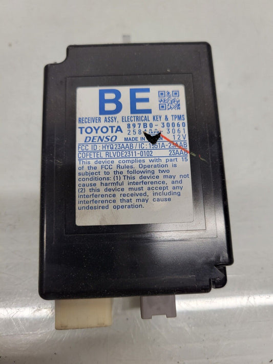 2013-2015 Lexus Gs350 Gs450H Electrical Key Tpms Receiver Module Oem