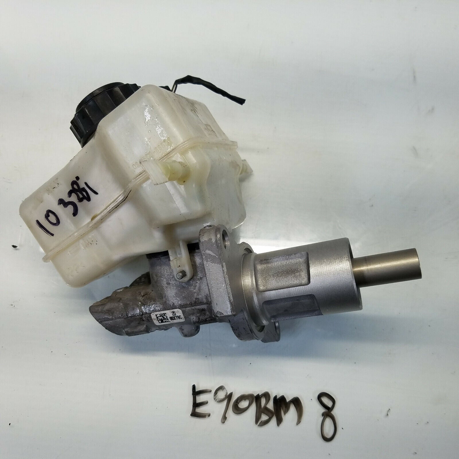 2006-2011 BMW 325I 328I 330I Brake Master Cylinder Oem