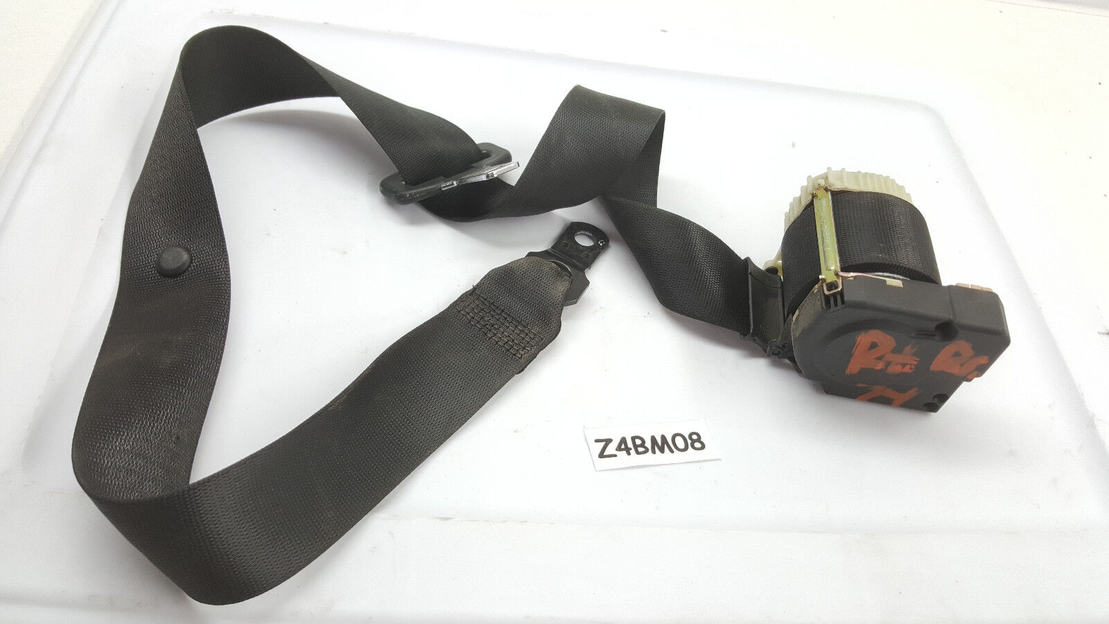 03-2004-05-06-07-08 BMW Z4 Right Passenger Seat Belt E85 E86 7057110