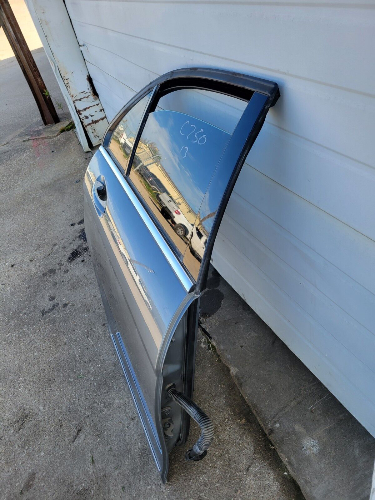 2012-2014 Mercedes C250 C350 Sedan Right Rear Door OEM local TX