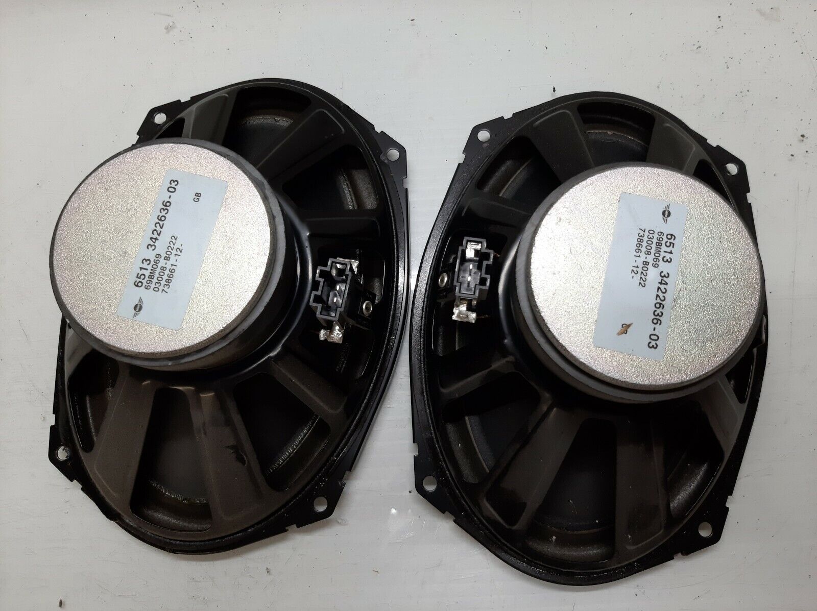 2007-2013 Mini Cooper Clubman Rear Right & Left Audio Bass Speakers Pair Oem