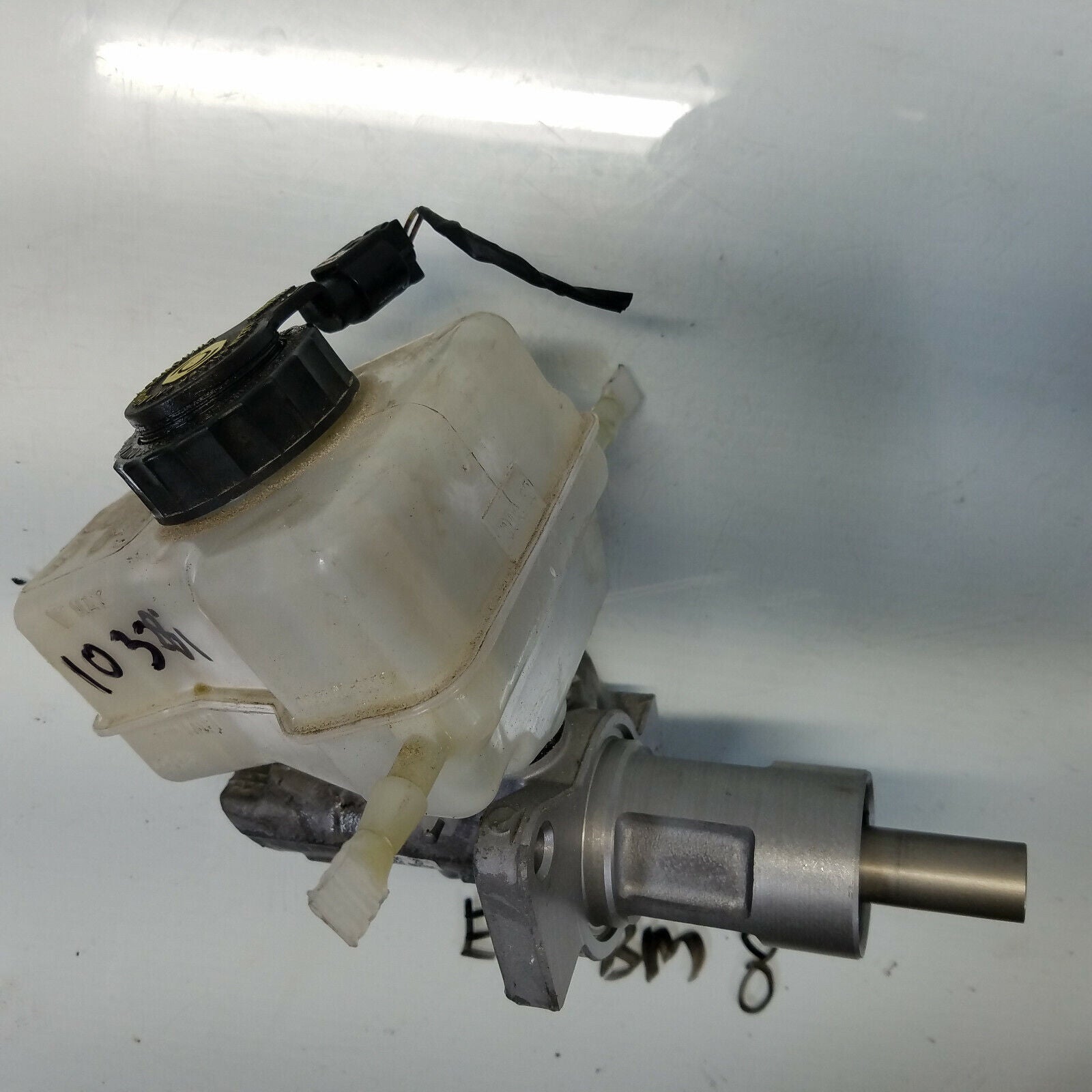 2006-2011 BMW 325I 328I 330I Brake Master Cylinder Oem