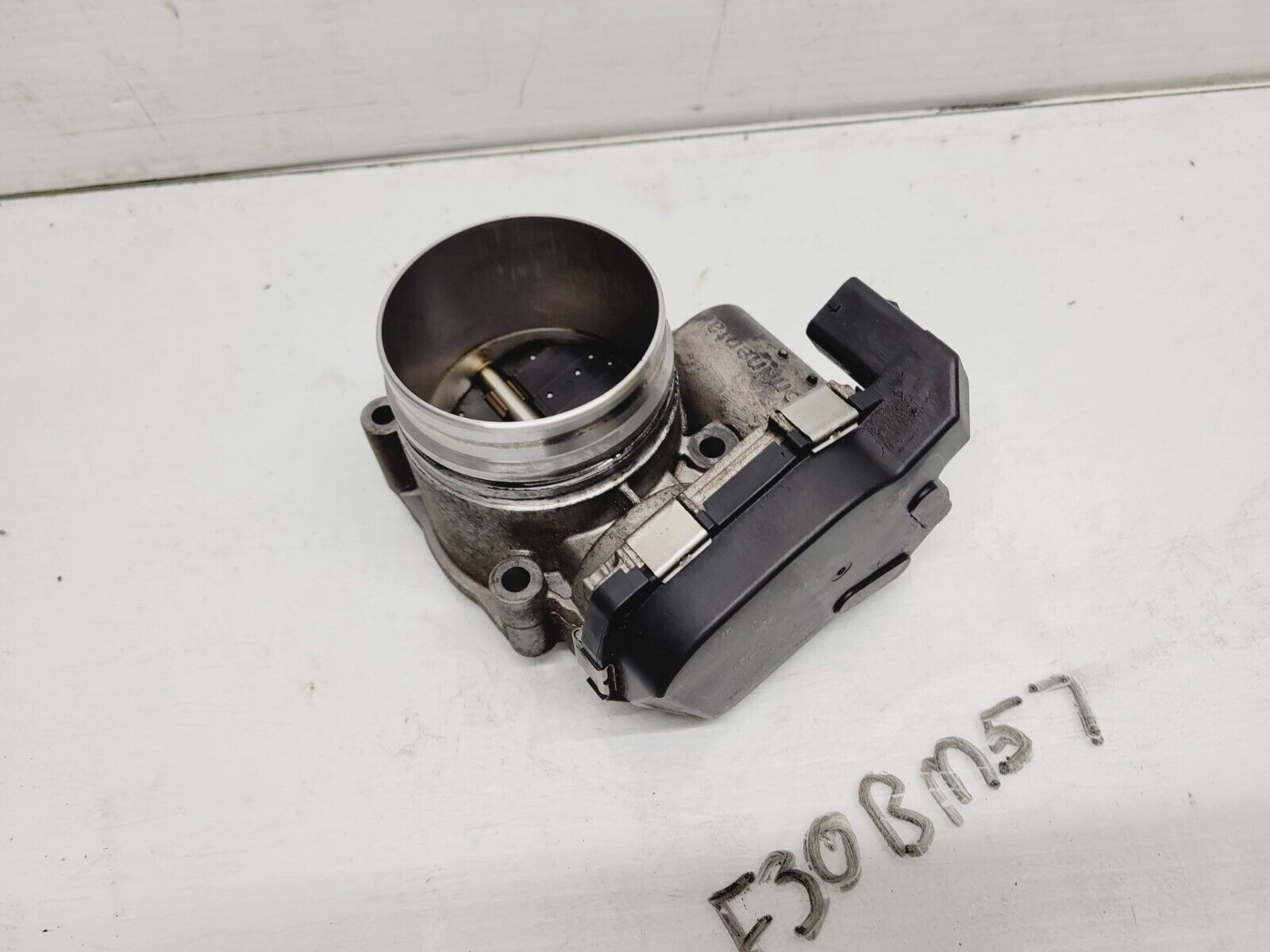 2012-2016 BMW 328I F30 2.0L Engine Throttle Body Valve Module Oem