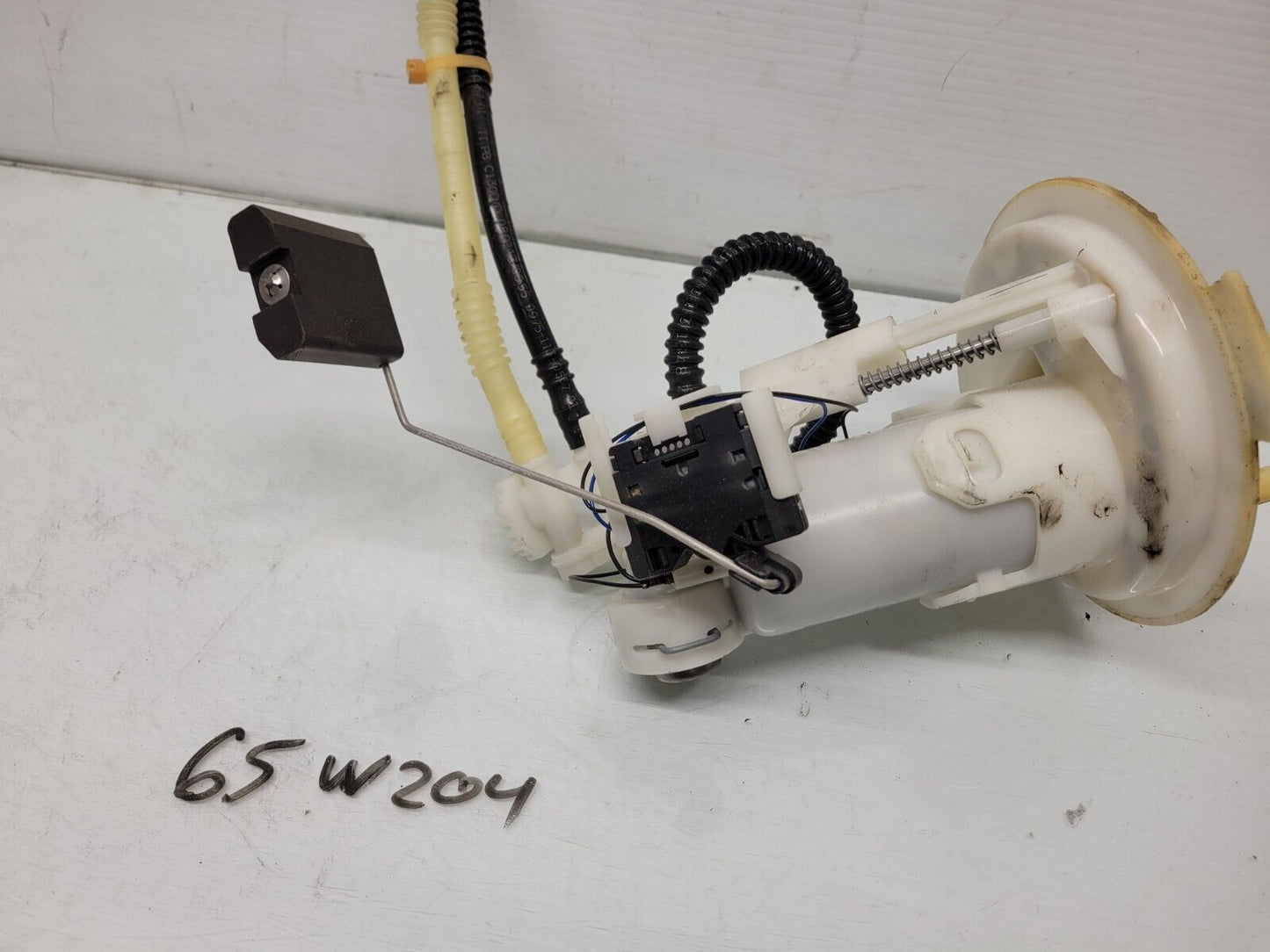 2012-2014 Mercedes C250 1.8L Fuel Pump Sending Unit Oem